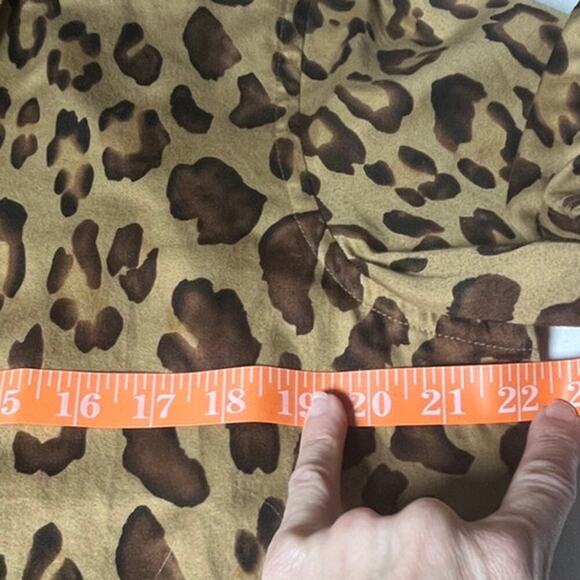 Chaps‎ XL Leopard Print Button Front Cotton Blouse Long Sleeve Safari Shirt - Picture 7 of 8